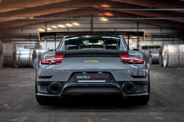 PG电子游戏-哈斯奇迹夜，勒克莱尔惊艳四座，小车队险胜红牛王朝